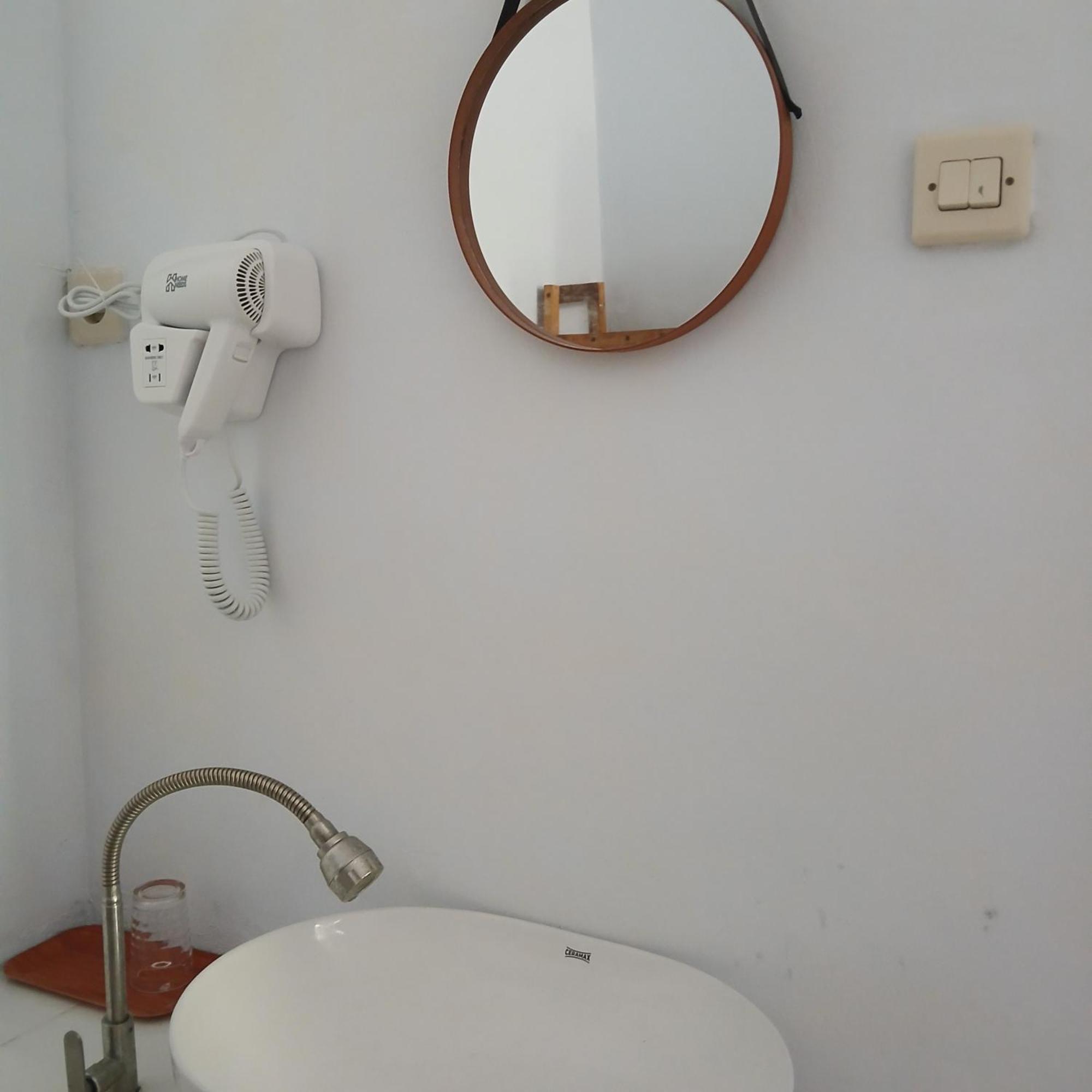 Renata Cottages Ohoililir Zimmer foto